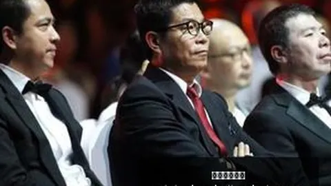 17女足精彩瞬间方珍，皇冠体育官网登录，珠破门，2-0领先皇马，大单刀绝杀